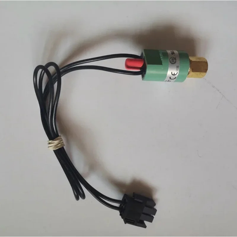 ACB-2UB1040MW 061F9689 M74359 압력 스위치