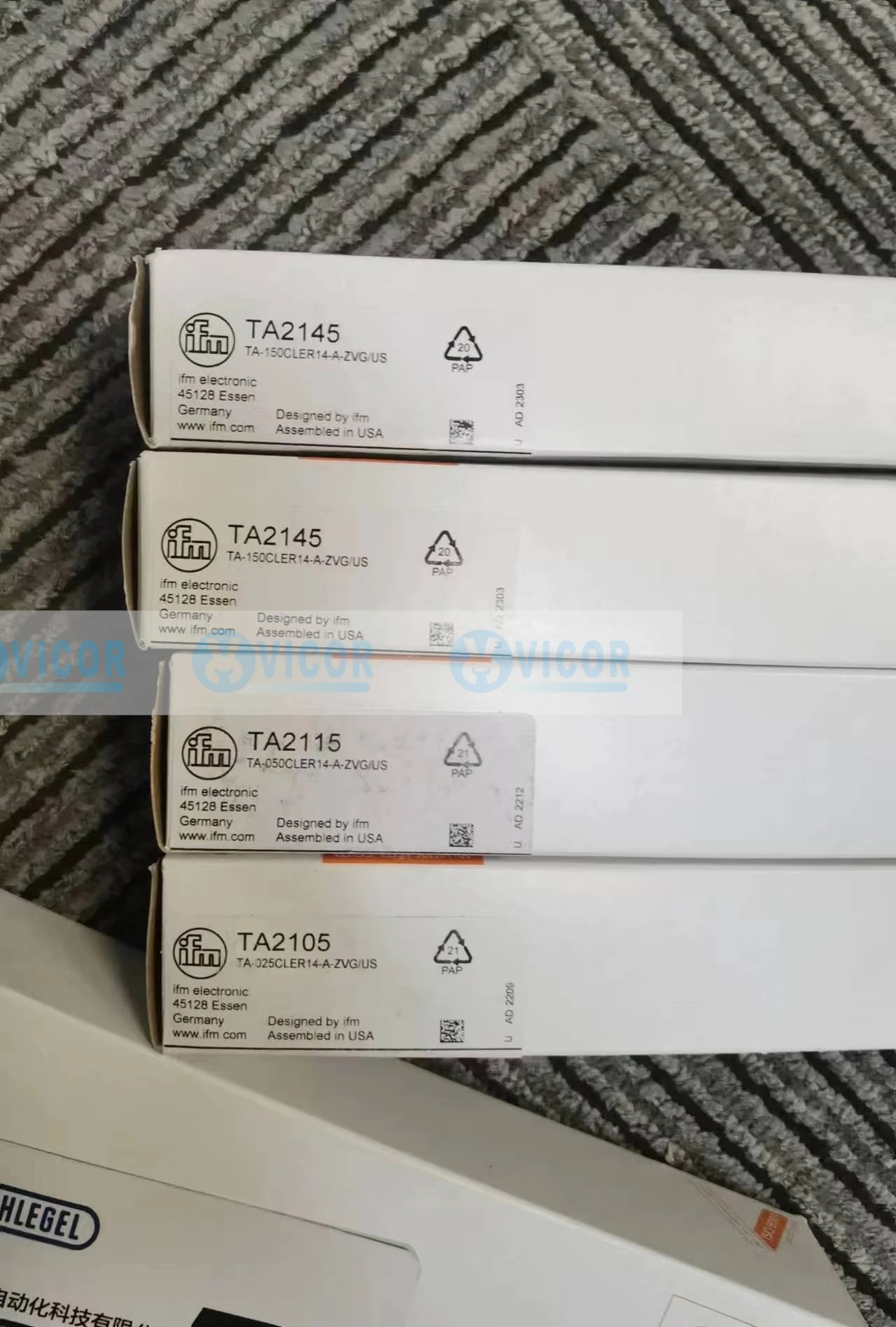 IFM 센서 TA2145 TA2115 TA2105 TA2415 TA2511 TA2435 TA2135 TA2531 TA2532 TA2417 TA2603 TA2613 온도