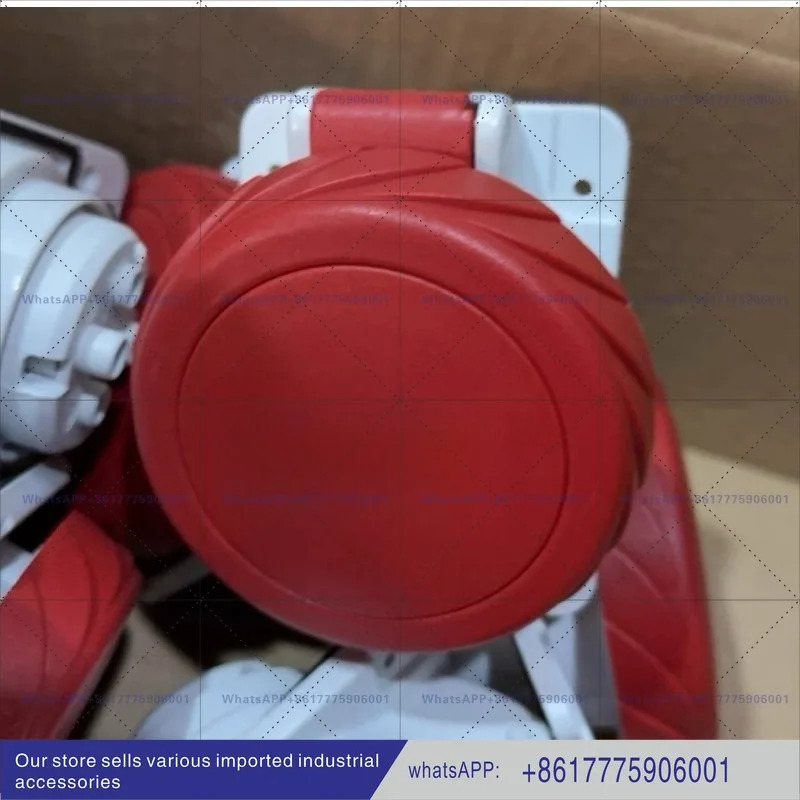 숨겨진 이탤릭 소켓 380.415V 16A 3P  E IP67