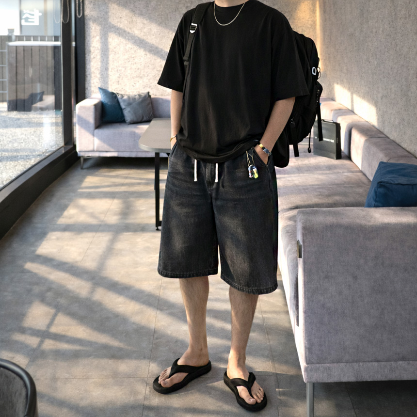 남자 버뮤다 청반바지 와이드핏 허리 밴딩 6부 흑청 데님 반바지 - 상세 이미지 3