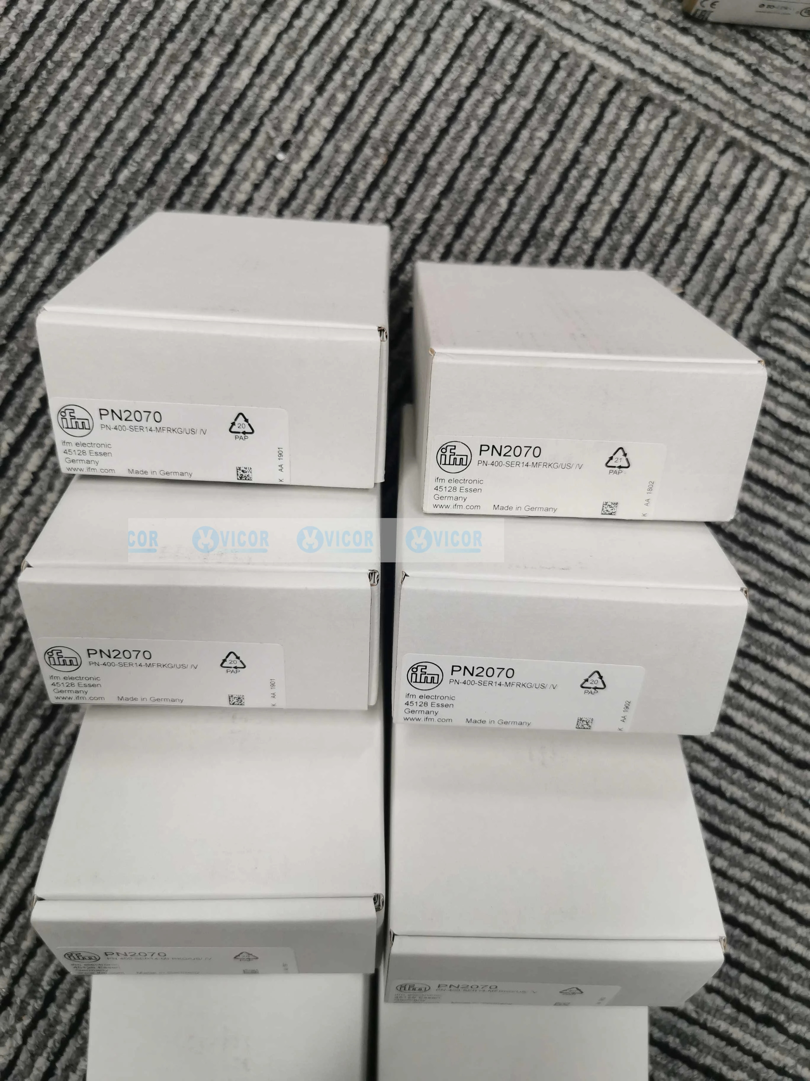 IFM 센서 PN2070 PN2071 PN2092 PN2093 PN2094 PN2098 PN2097 PN2099