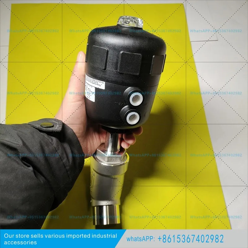 버커트 공압 앵글 시트 밸브 2000 A PTFE  바디 00001396