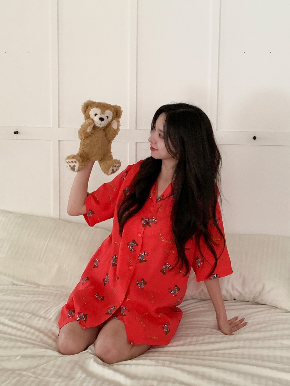 디즈니 뮤즈미키반팔잠옷세트 남자 여자 반바지 여름 파자마 홈웨어 선물 커플 - 상세 이미지 2