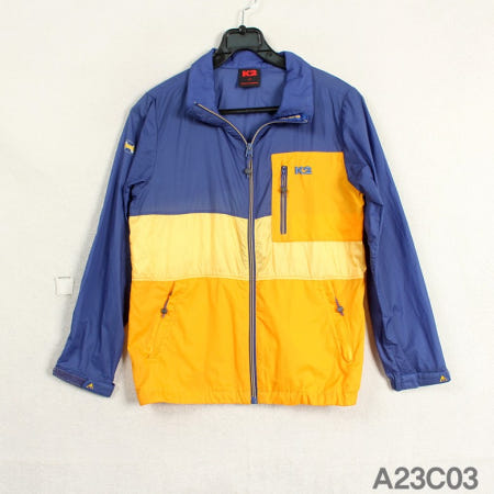 [중고]E220 K2 춘하계 아동 바람막이 140호 아지구제