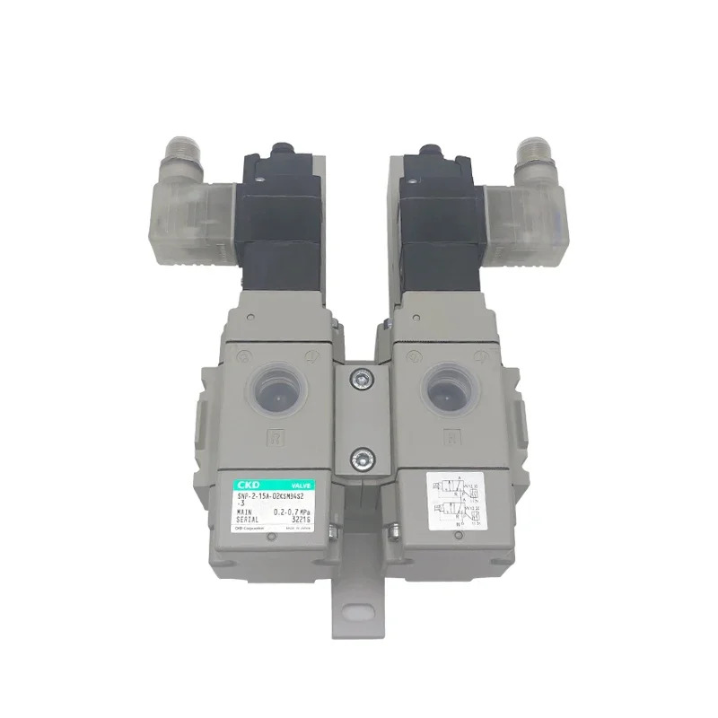 SNP-2-15A-02KSMB4S2 3포트 밸브 24V DC 오리지널 솔레노이드