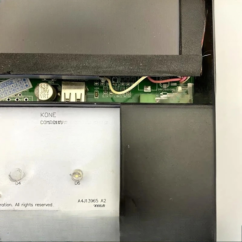 부품은 KONE 엘리베이터 멀티미디어 컬러 LCD 화면 EHCL-104E-V 10.4인치 플매트 카펫 러그비디오 기기