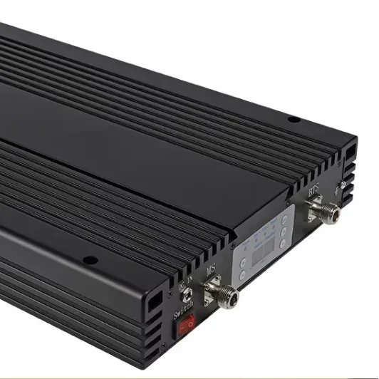 33dBm 900/1800/2100/2600MHz 쿼드 밴드 휴대폰 신호 증폭기/중계기