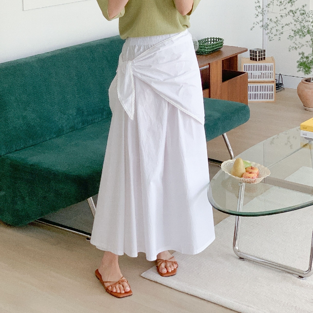 화이트롱스커트 A라인 훌 플레어 밴딩 롱 스커트 - 상품 이미지