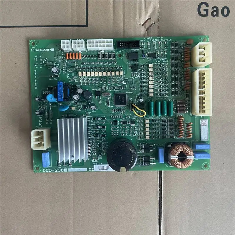 부품은 LG-OTIS XinGM호환a 엘리베이터 도어 크레보드 DCD-230DCD-23 AEG09C220 KAA24350AAB