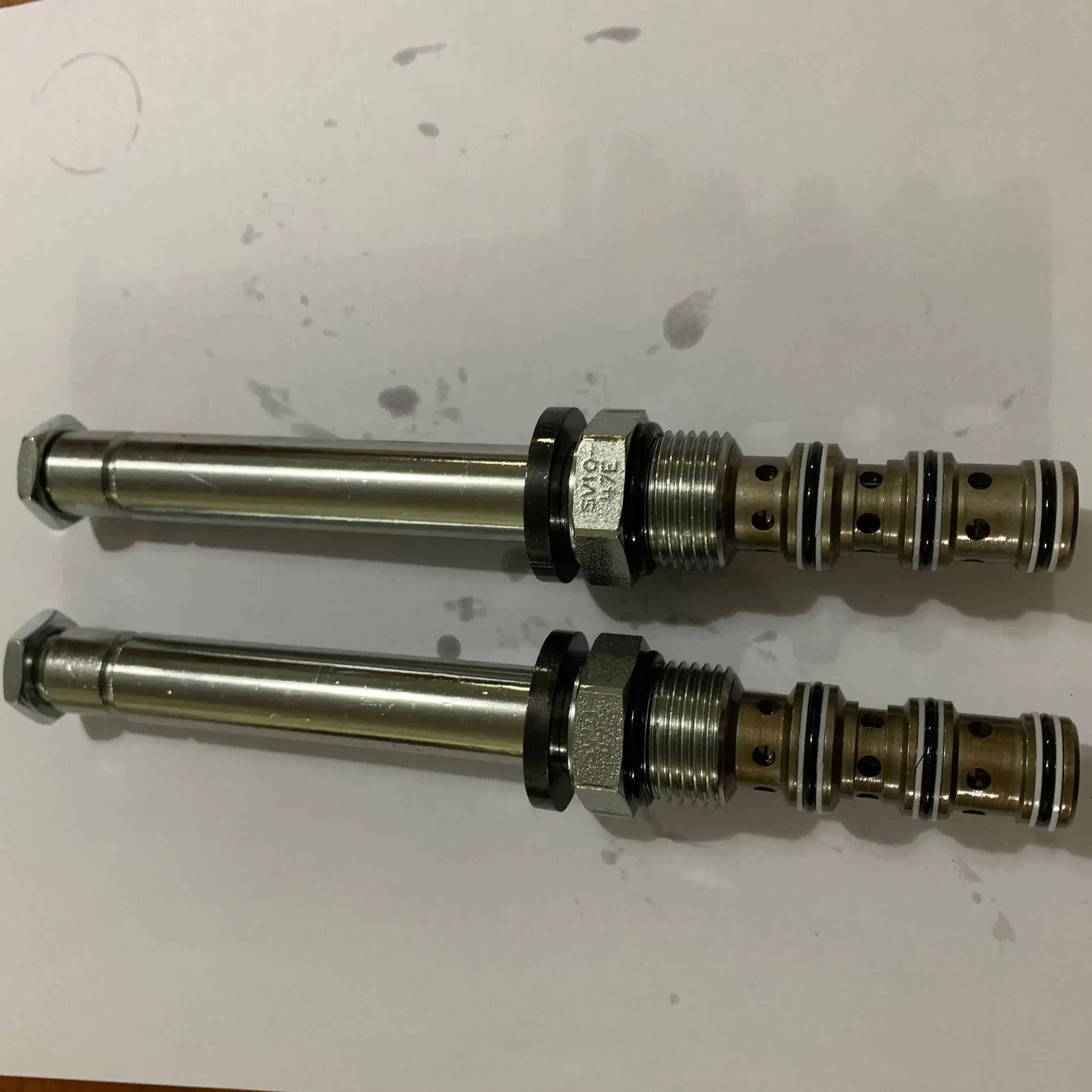 SV10-47E-0-N-00 SV10-47A-0-N-24DG Hydraforce 솔레노이드 밸브 카트리지 SV10-47B SV10-47C SV10-47D