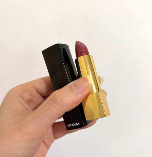샤넬 립스틱 알뤼르 벨벳 고발색 매트 립스틱 3.5g 63 - 상품 이미지