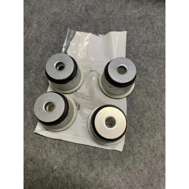 메르세데스 오리지널 w164 w251 w292 w166 GLE400 ML250 R350 GLE500 GLE43 A1663330000 1663330714 상부 컨트롤 암 고무 슬리