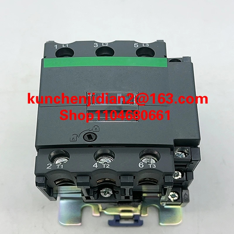 LC1D25BD LC1DT32P7 LC1D65AM7C LC1D18BD LC1D40M7C 오리지널 AC 접촉기