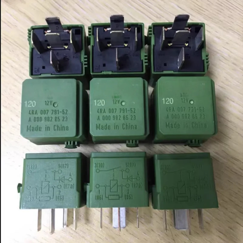 메르세데스 오리지널 모델 w164 w204 w211 w172 w221 c200 c300 e300 s300 s500 A0009828523 A0025427619 릴레이