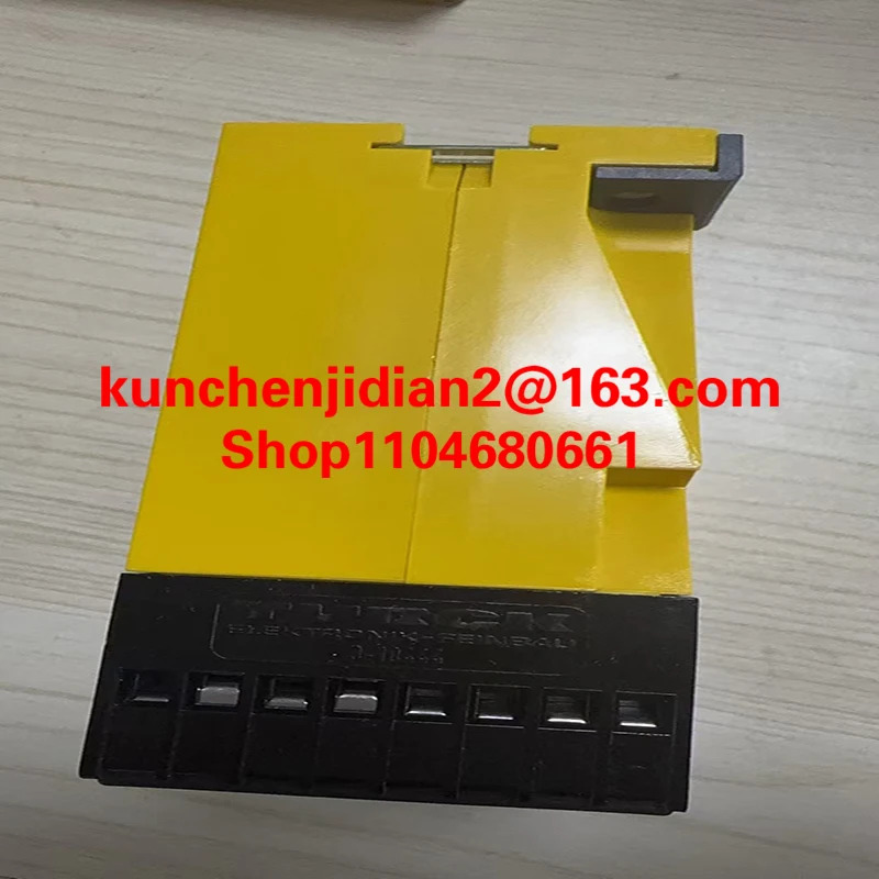 UC2000-30GM호환-E7R2-T-V15 신품 초음파 센서