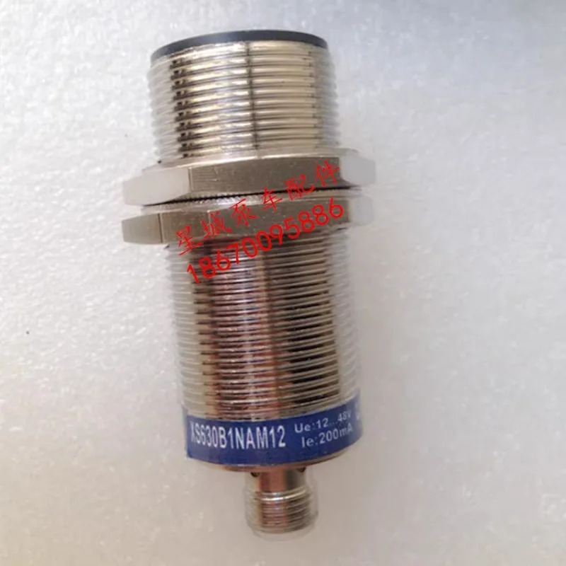 Zhonglian pu-mp 트럭 a-rm 센서 스위치 XS630B1NAM12와이어 없음