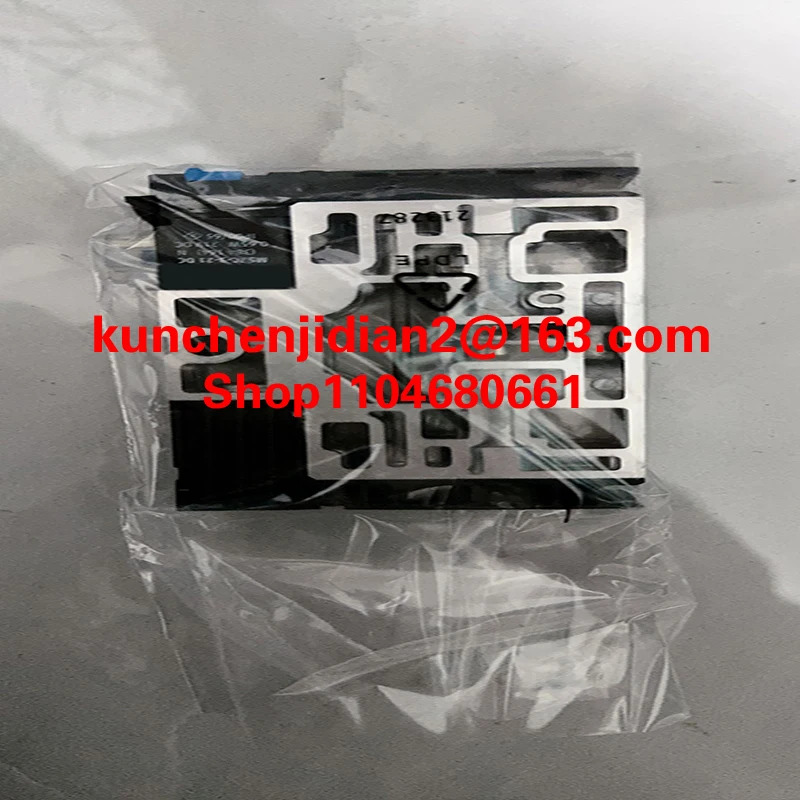 CP2E-N40DR-D CP2E-N60DT1-D CP2E-S30DR-A CP2E-N30DR-D CP2E-N40DT-D CP2E-N30DT1-D 오리지널 프로그래머블 컨트롤러