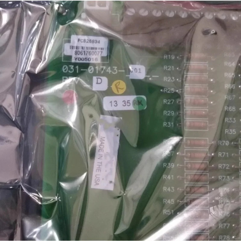 부품은 YORK 냉각기 IO 보드 031-01743-001 입력 출력 031-01743-002