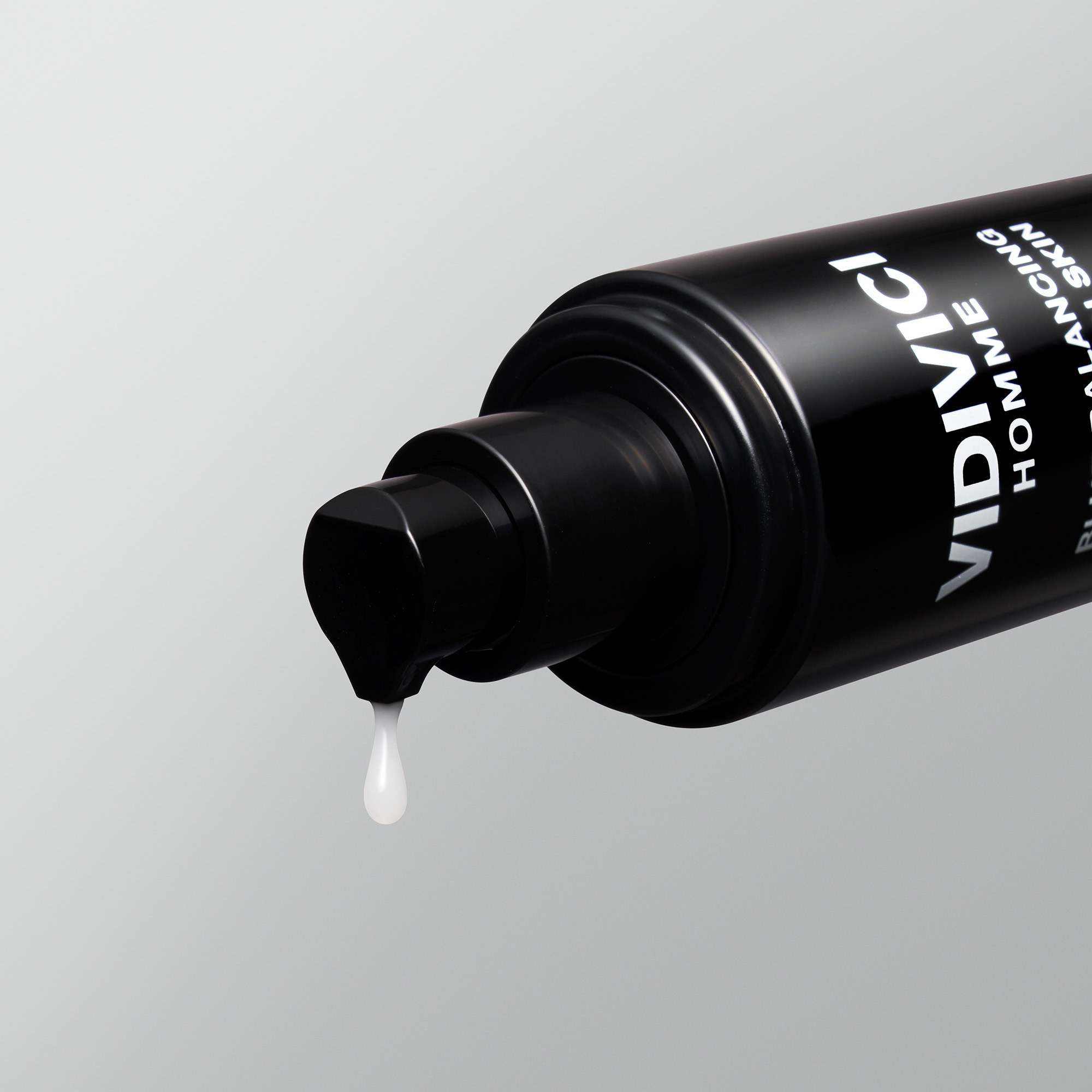 [슈퍼적립] 비디비치 옴므 블루 밸런싱 에센스 인 스킨 100ml - 상세 이미지 3