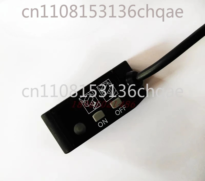 신 오리지널 LX-111-P LX-111 삼색 LED 단색 마크 센서 디지털