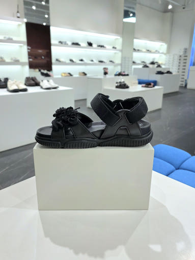 thumbnail-7
