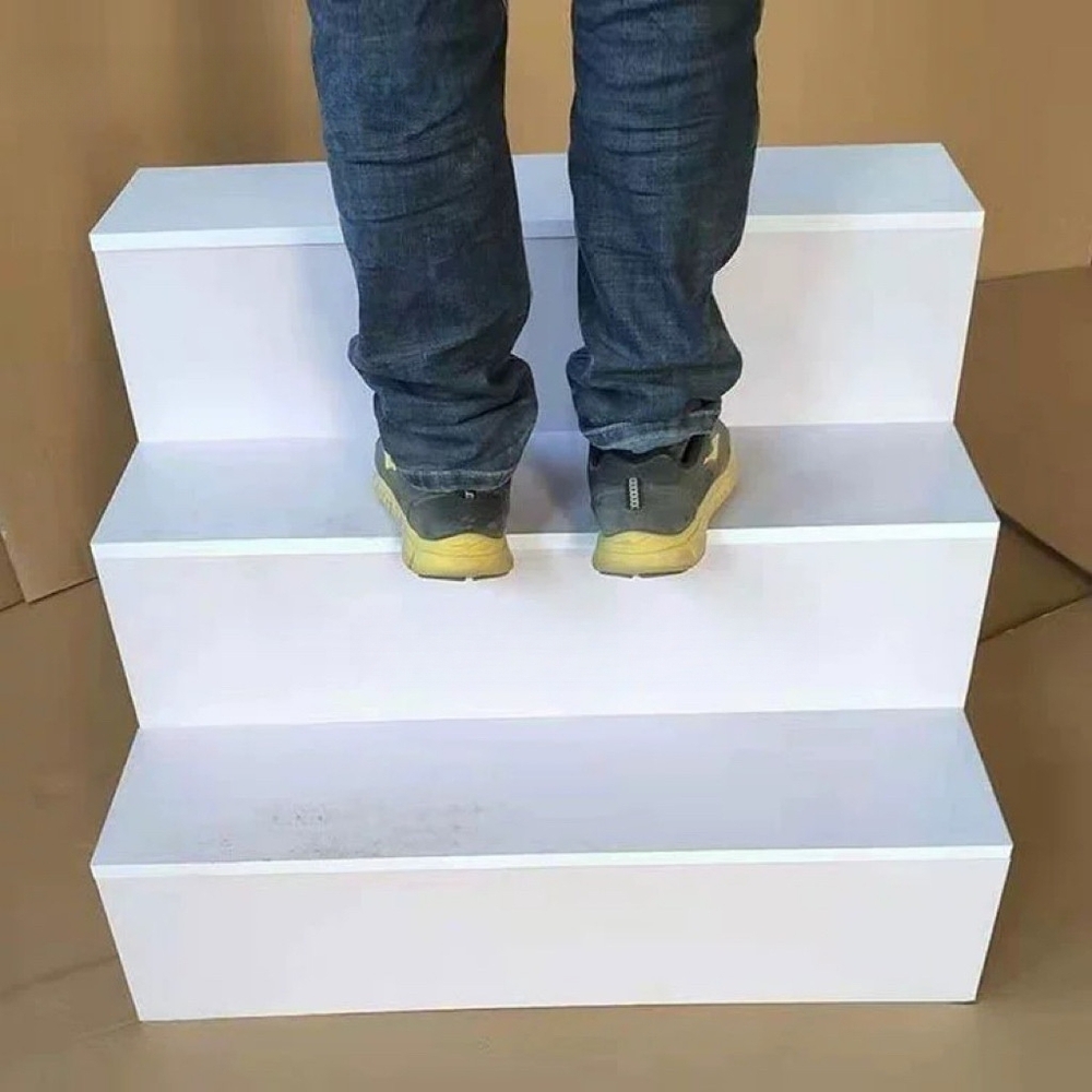 계단식 진열대 소품 3단 깔끔한 화이트 튼튼한 목재 하부 수납장 다용도 전시 매대 상품 - 상세 이미지 2