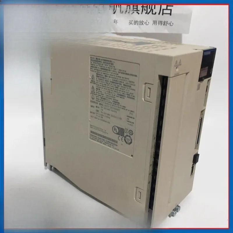 SGD7S-120A00A/180/200A/B202/002/330/470/550 야스카와 서보 드라이브 9