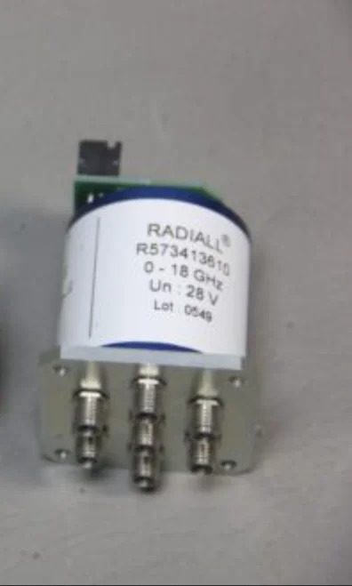 방사형 R 573413610  574413610 18GHz 28V 동축 스위치 SP6T RAMS호환es SMA