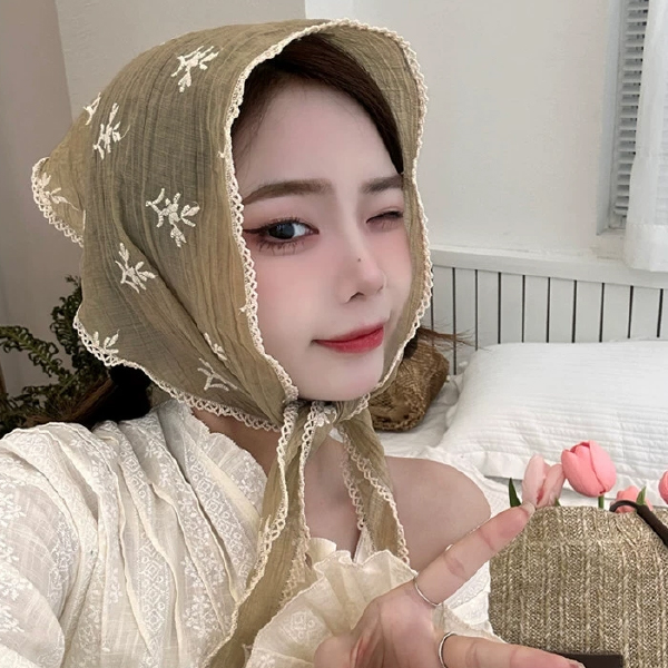 [이거찜] 독보적인 자수 쁘띠 스카프 프릴 예쁜스카프 빈티지 - 상품 이미지