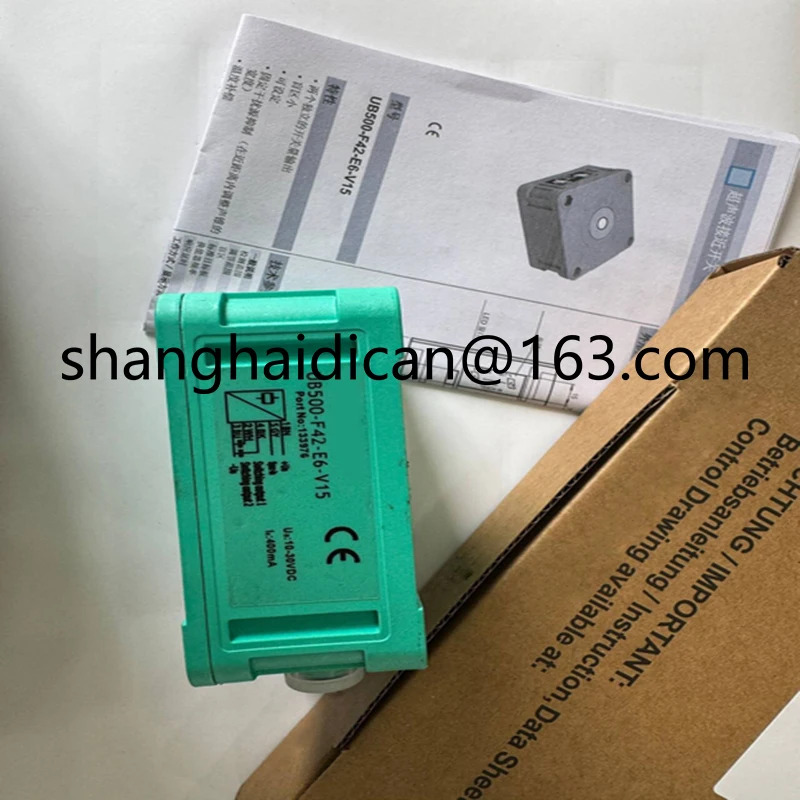 실제 UC3500-30GM호환70-2E2R2-V15센서