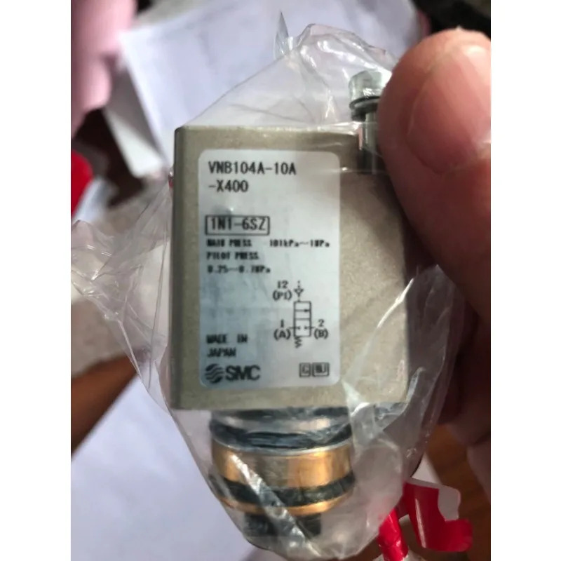 부품은 Hairui 조작기CKD 솔레노이드 밸브 4GD319-08-E2C-3 3PA210-06-3SMC
