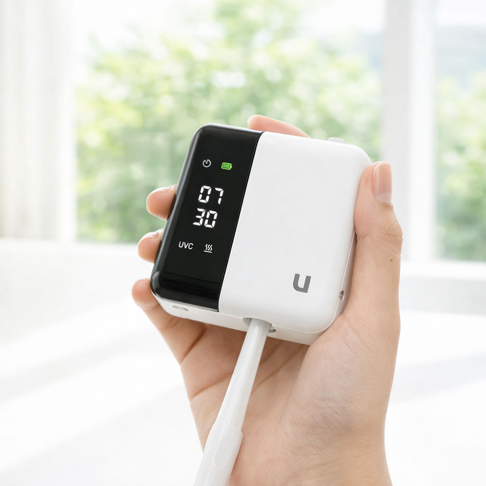 유토렉스 UV-C살균 히팅송풍건조살균 벽걸이 휴대용 무선칫솔살균기 클린핏 화이트