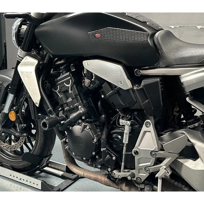 부품은 CB1000R 09-24 수정된 본체 낙하 방지 고무 보호 장치 볼