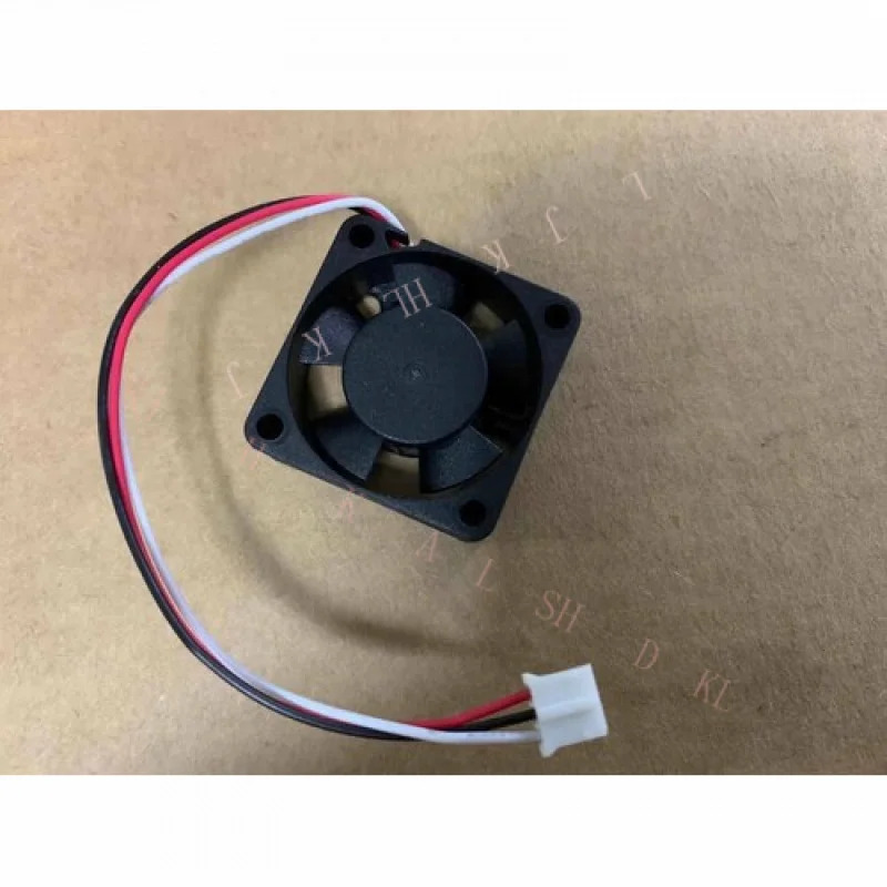 NMB-MAT 1204KL-01W-B39 DC 5V 0.13A 3CM TCFAN 냉각팬 3선용