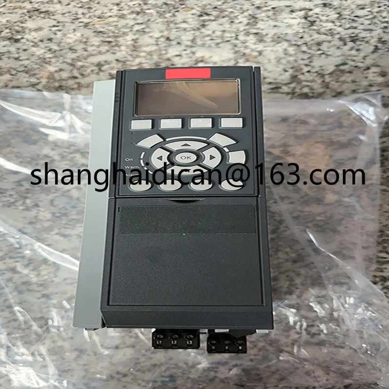 FC-302P2K2T5E55H2XGXXXXSXXXXAXBXCXXXXDX 주파수 변환기 인버터