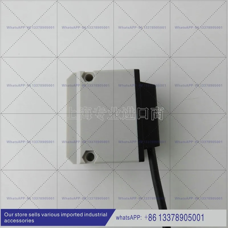 PF53RDU-RRD 광전센서 DC12-24V 릴레이 출력 8미터 거리 ekesens