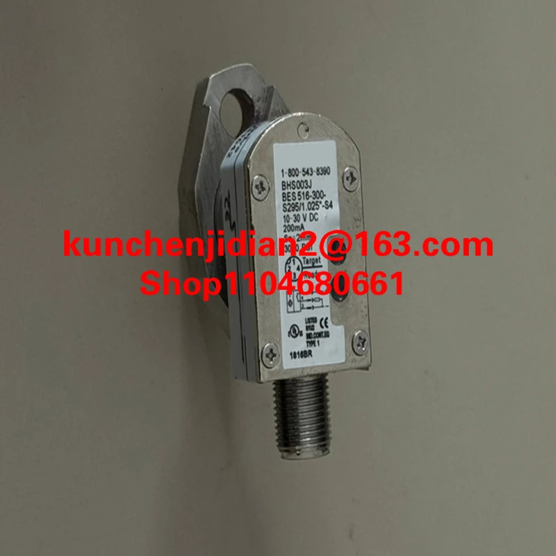 XS7D1A1PAM12 XS8C1A1PAM8 XS8C2A4PCM12 오리지널 스위치 센서