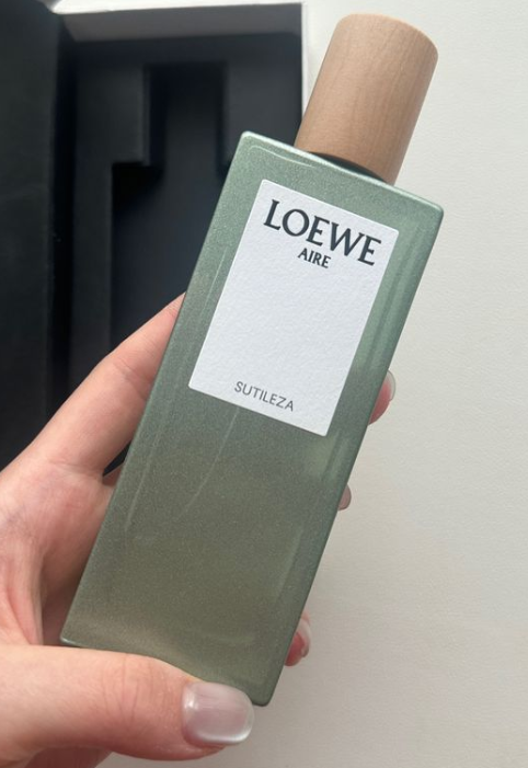 로에베 여자향수 아이레 수틸레사 오드뚜왈렛 감성무드 시그니처향수 50ml, 1개 - 상세 이미지 2