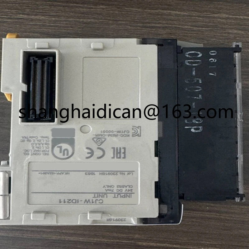 CJ1W-1I101 오리지널 확장 모듈 PLC 서보모터