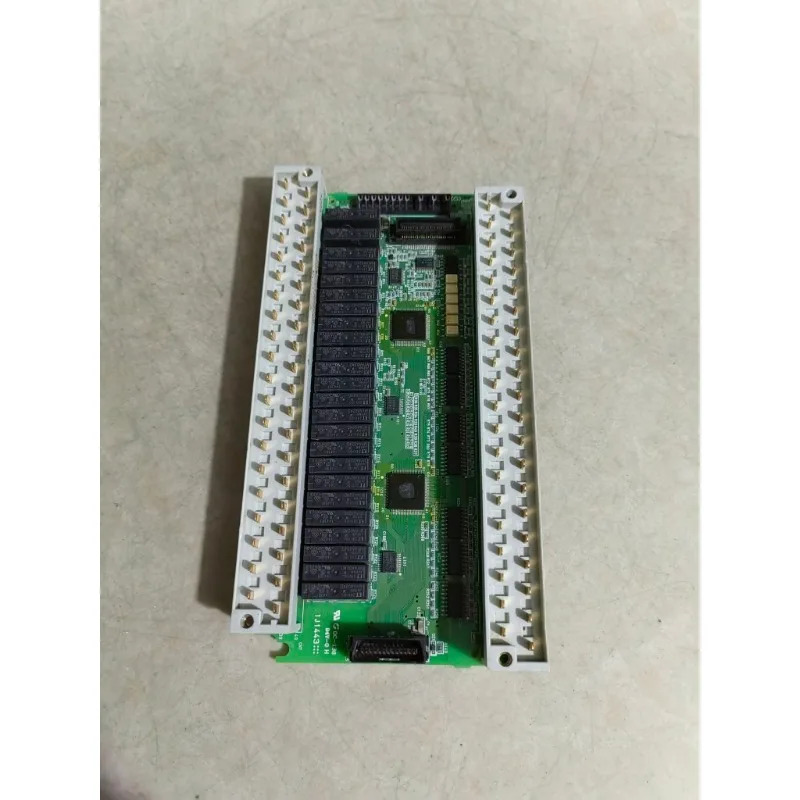 미쓰비시호환 PLC 컨트롤러 FX3GA-60MR-CM 중형 보드 FX3GA-60MR-IO부품