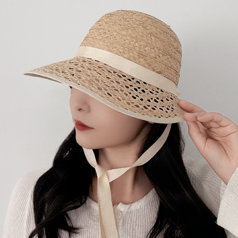 [라피아100%] 세리안 내추럴 배색 스트랩 밀짚버킷햇 - 상세 이미지 2