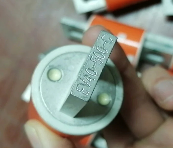 EV40-600-C 600A EV40-550-C 550A EV40-500-C 500A 500VDC 리퍼브된 BUSS MANN EAT ON