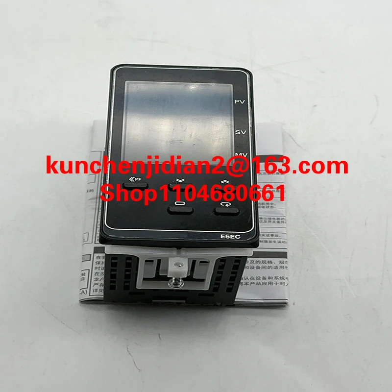 E5EC-QR2ASM-808 E5EC-QR4A5M-000 E5EC-RR1ASM-836 E5EC-RR2ASM-000 E5CC-RX3A5M-000 오리지널 온도 조절기