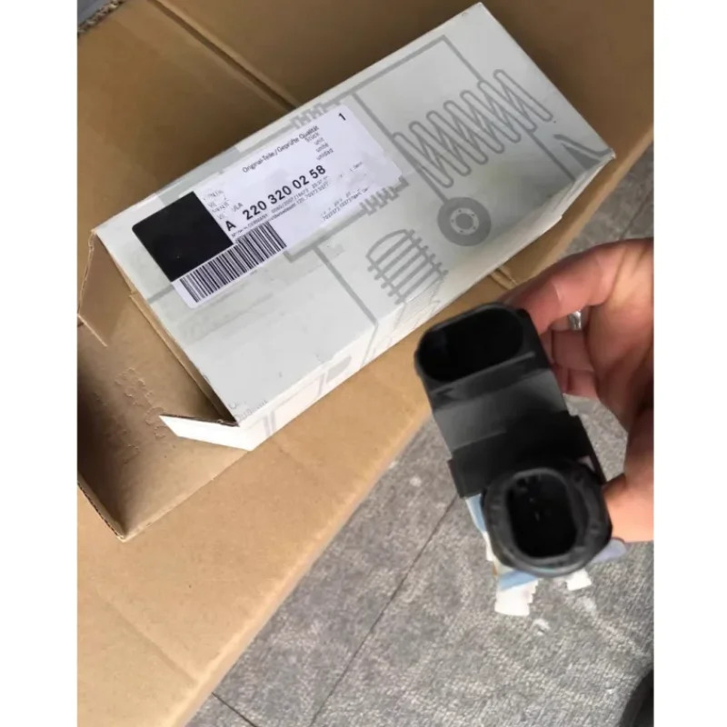 벤츠호환 W220 오리지널 알루미늄 시트 A22032000158 a 220 320 01 58 a220 00158 에어 서스펜션 컨트롤 밸브 블록