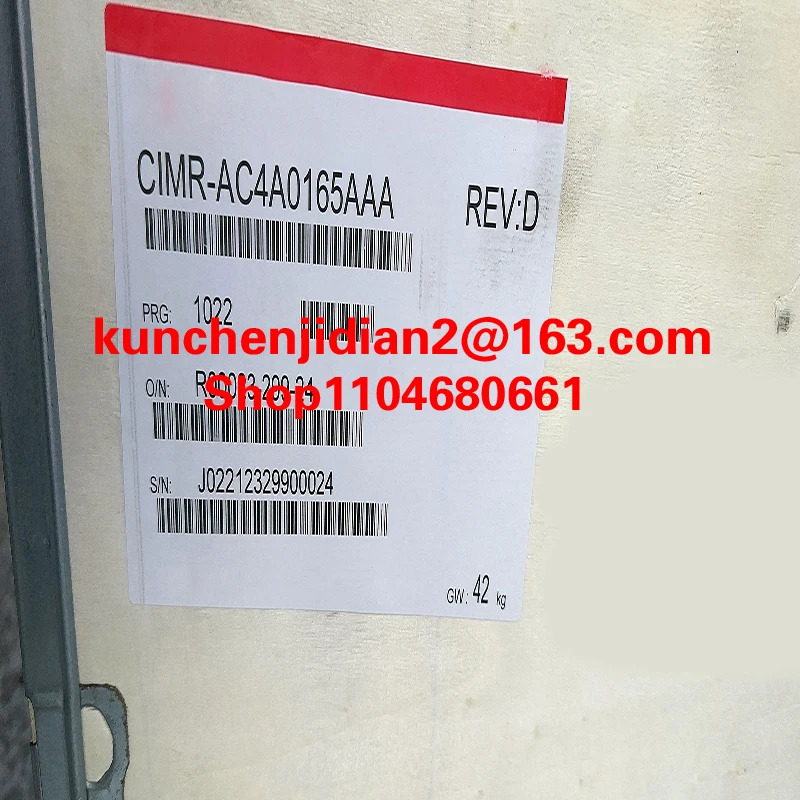 CIMR-JCBA002BAA CIMR-VC2A0006BAA CIMR-VCBA0018BAA CIMR-JCBA0002BAA CIMR-F7Z44P01B 오리지널 주파수 변환기