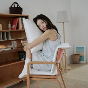 히말라야 듀라론 냉감 거실 소파 아이스 쿨링 쿠션커버 세트 50x50 솔직 후기 | 실제 배치 사진 포함 - 상품 이미지 2