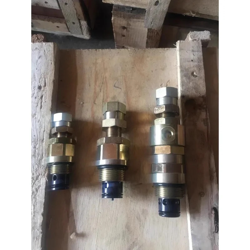 중련크레20H25V50D 크레오프 레그 오버플로우 밸브 다방향 메조절 1개