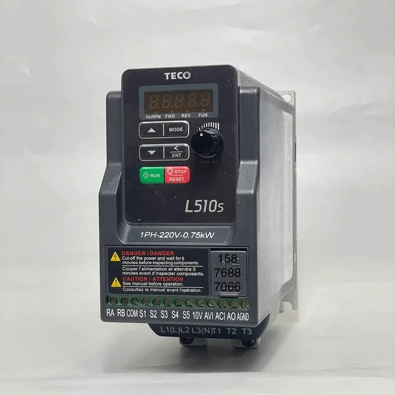 부품은 Dongyuan 인버터 L510-201-SH1-NC 교체 E2-201-H1 H1A H1N H1F