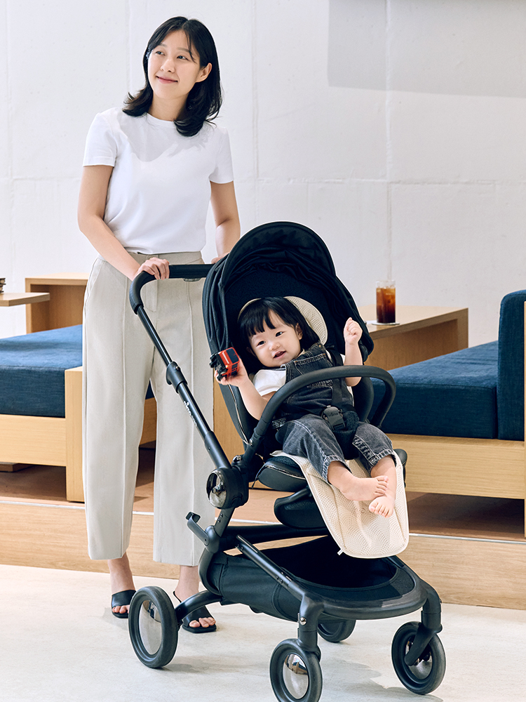 [1+1]폴레드 에어러브5 마카롱 무선리모콘 통풍 쿨시트 유모차 카시트 라이너 (보조배터리 미포함) - 상세 이미지 4