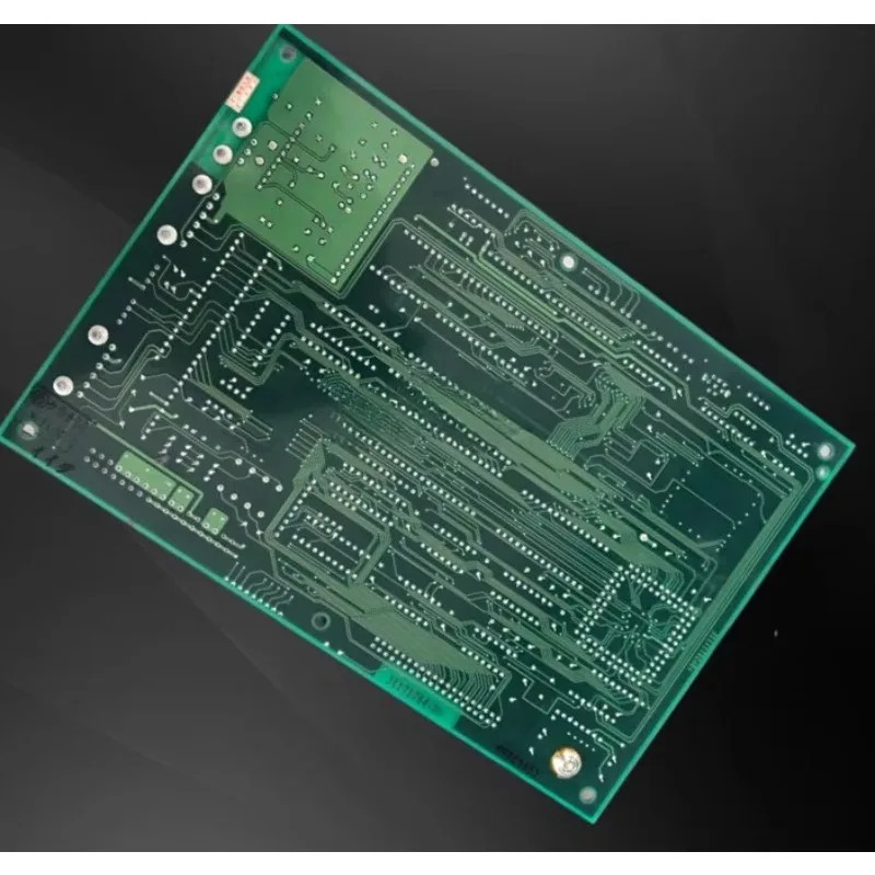부품은 Hitachi Eltor MTB-CMU 자동차 지붕 통신 보드 31171760NPX